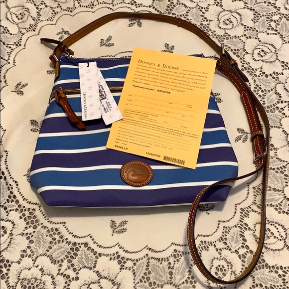 ✨SOLD✨ Dooney & Bourke NWT Eastham Crossbody - Picture 4 of 6